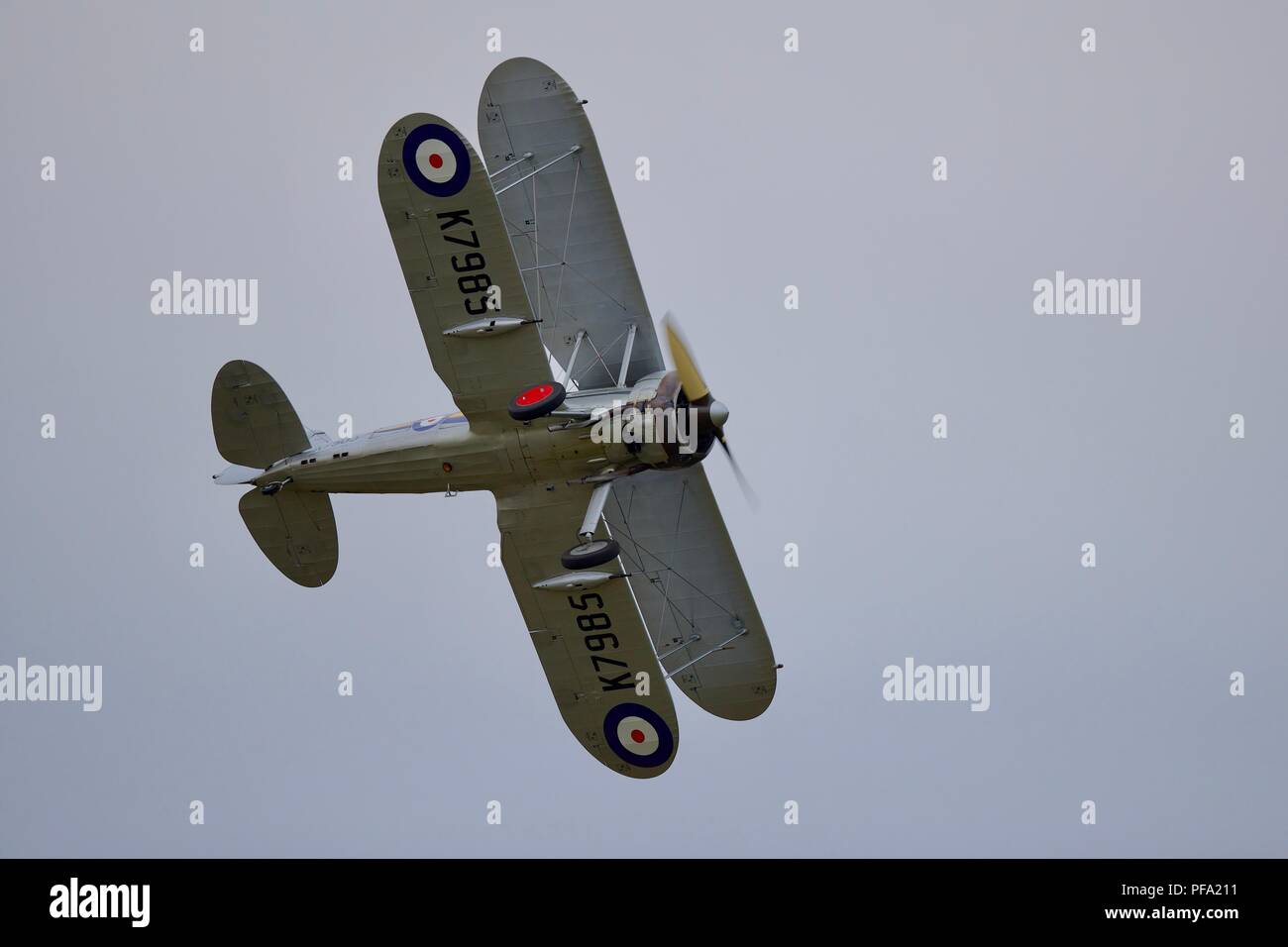 Gloster Gladiator ultimi bi-plane fighter utilizzato dalla Royal Air Force, volare a Shuttleworth's 2018 battenti Prom Foto Stock