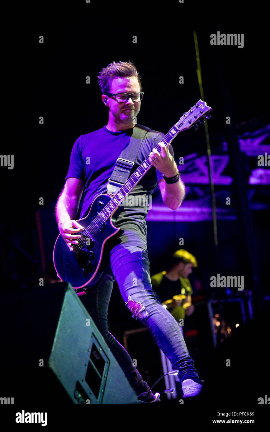 Toronto, Ontario, Canada. 20 agosto 2018. American rock band "Rompere Benjamin' eseguito in fase di Budweiser in Toronto. I membri della band: BENJAMIN BURNLEY, AARON BRUCH, SHAUN IMPORRE, JASEN RAUCH, KEITH WALLEN Credit: Igor Vidyashev/ZUMA filo/Alamy Live News Foto Stock