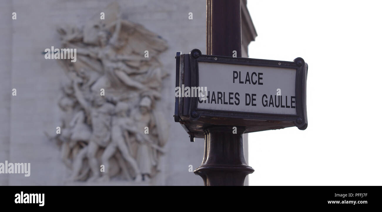 Un cartello stradale di Champs Elysees boulevard nella città di Parigi, Francia Foto Stock