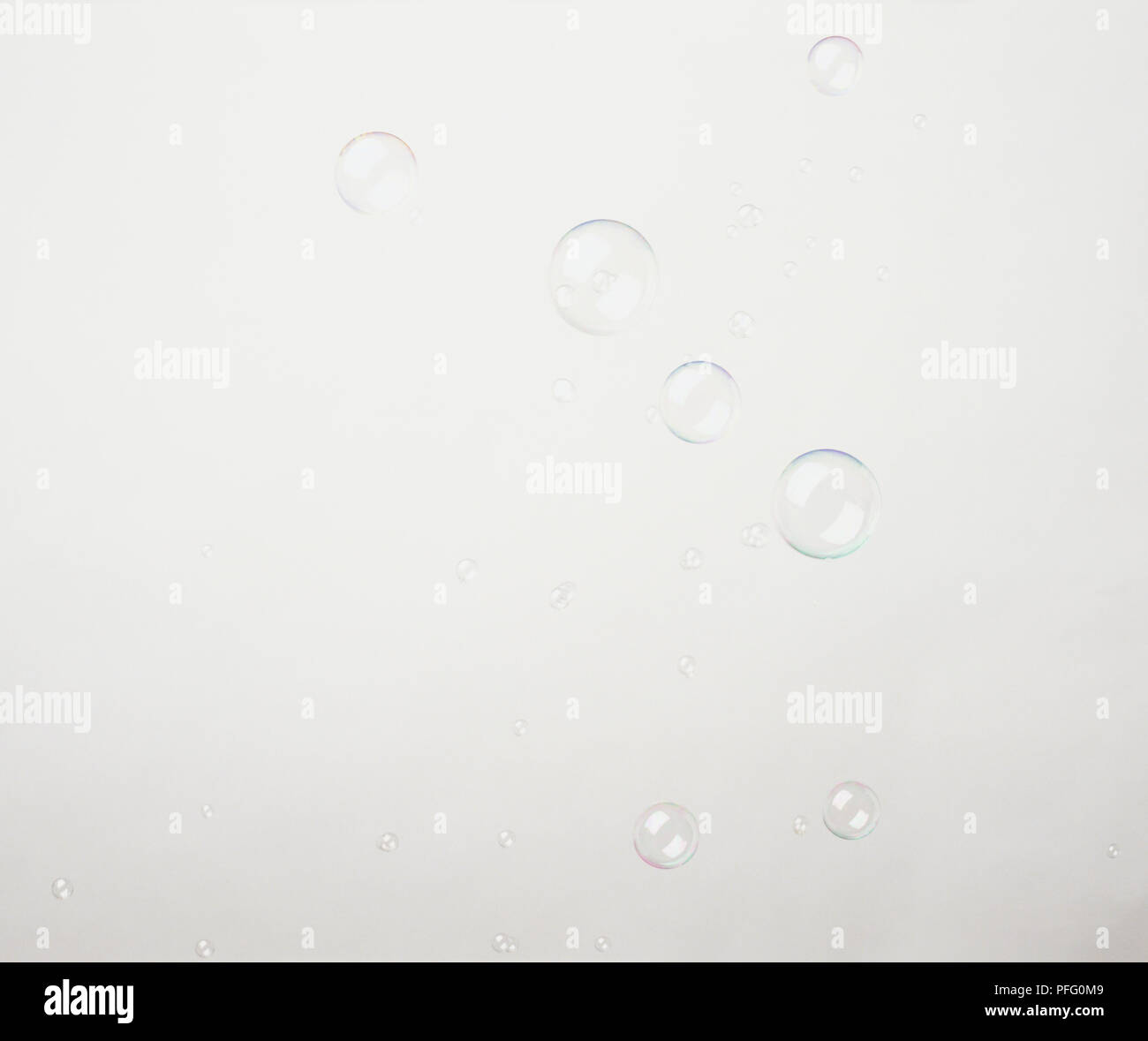 Diverse dimensioni di bolle di sapone Foto Stock