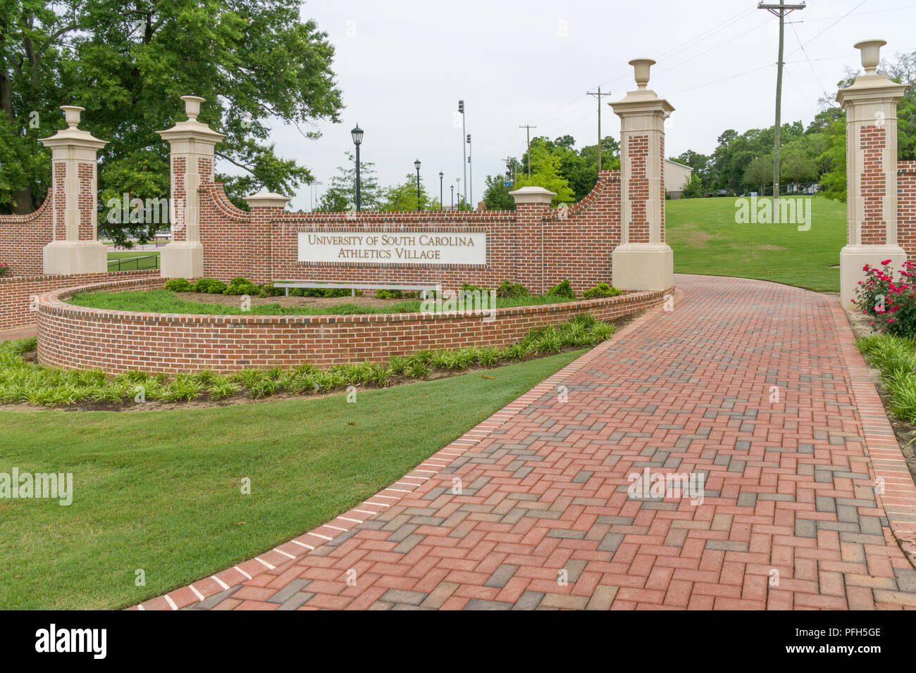 COLUMBIA, SC/USA Giugno 5, 2018: Università della Carolina del Sud di atletica leggera ingresso villaggio sul campus della Università della Carolina del Sud. Foto Stock