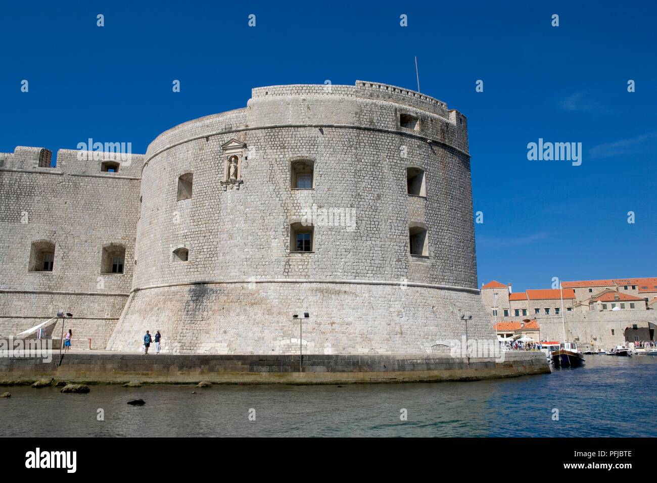 Croazia, Dubrovnik, Saint John's fortezza, parte delle mura della città vecchia Foto Stock