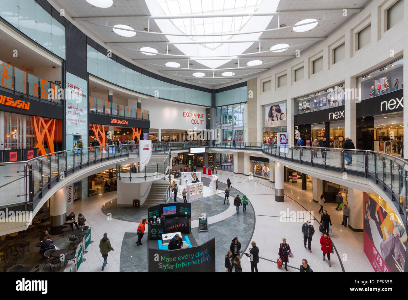 All'interno del Manchester Arndale Shopping Centre a Manchester in Inghilterra. Foto Stock