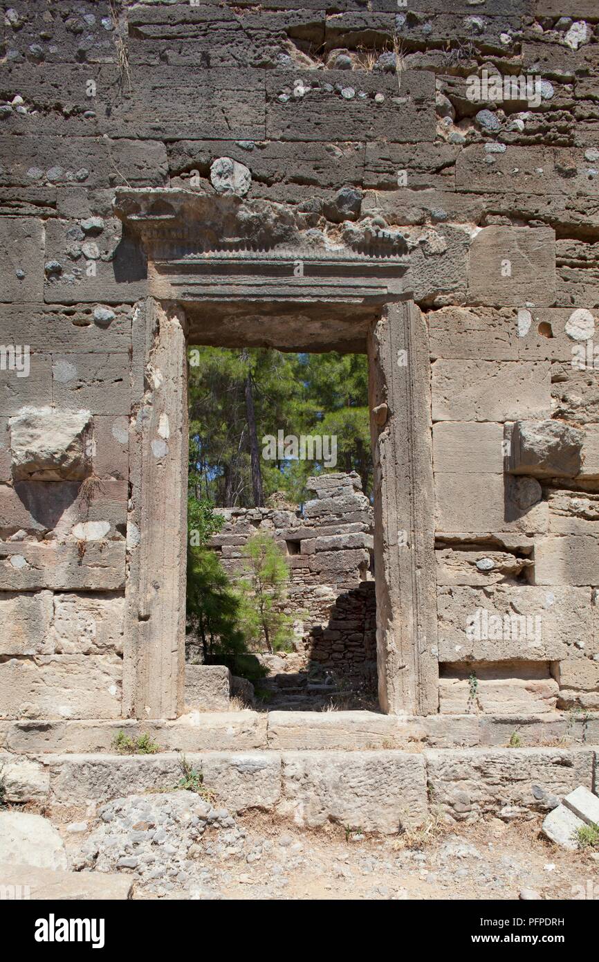 Turchia, Manavgat, Seleukia, vista di entrata del vecchio rudere Foto Stock