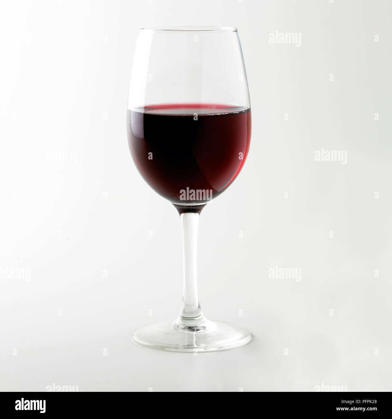Bicchiere di vino rosso Foto Stock