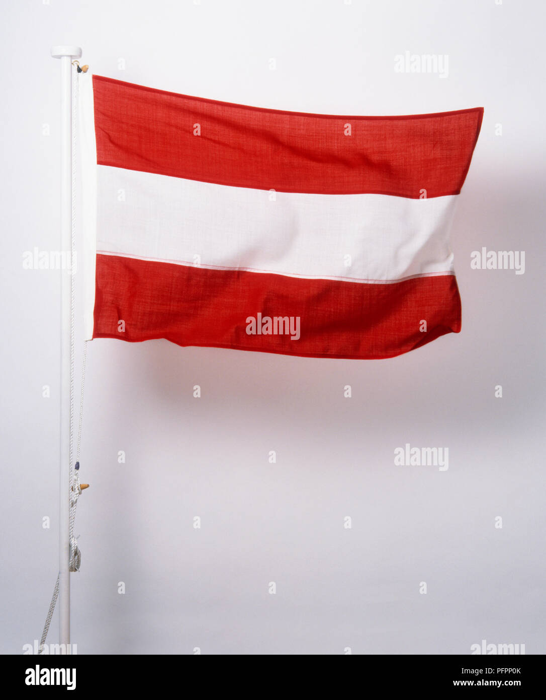 Bandiera dell'Austria, risalente al XII secolo Foto Stock