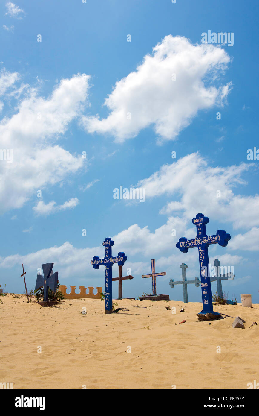 Sri Lanka, Provincia del Nord Est, la penisola di Jaffna, Jaffna Manalkadu, cimitero in sabbia Foto Stock