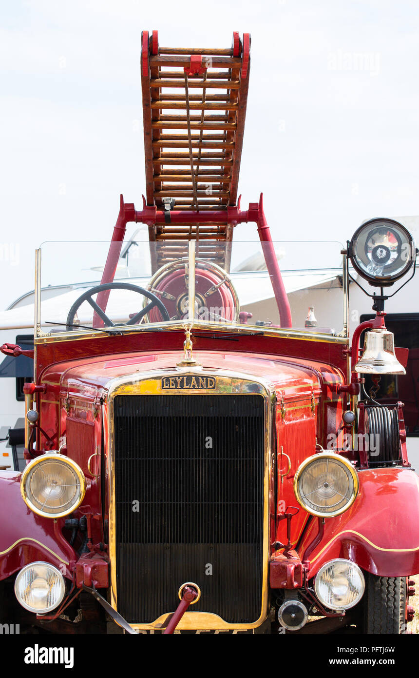 Netley Marsh, Regno Unito - 21 Luglio 2018: un cucciolo di Leyland FK6 motore fire, noto come Belinda. Realizzato nel 1937 dal Leyland Motors come un ordine speciale per Foto Stock