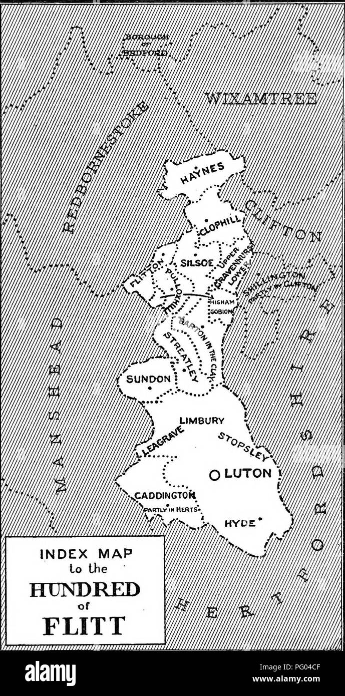 . La storia di Victoria della contea di Bedford. Storia naturale. 19 INDEX MAPPA DI Uie centinaia di FLITT (,'ninr)i}ii))i)iiin})}ii))i)i"iiiiiilllillllllllll,. FLITT centinaia di Giovanni de Beauchamp." Da una serie di insediamenti si estende per oltre venti anni-", Hugh de Mortimer acquisito tutto il centinaio e muore investito di esso nel 1372, quando passò al nipote William, un idiota che morì nel 1391, lasciando come suo erede suo fratello Hugh,^^ che sposò Petronilla e morì senza figli. Su quest'ultimo la sua morte nel 1422 il centinaio di passata a Giovanni Cressy come cugino e erede di Hugh.^* e seguì poi una sim Foto Stock