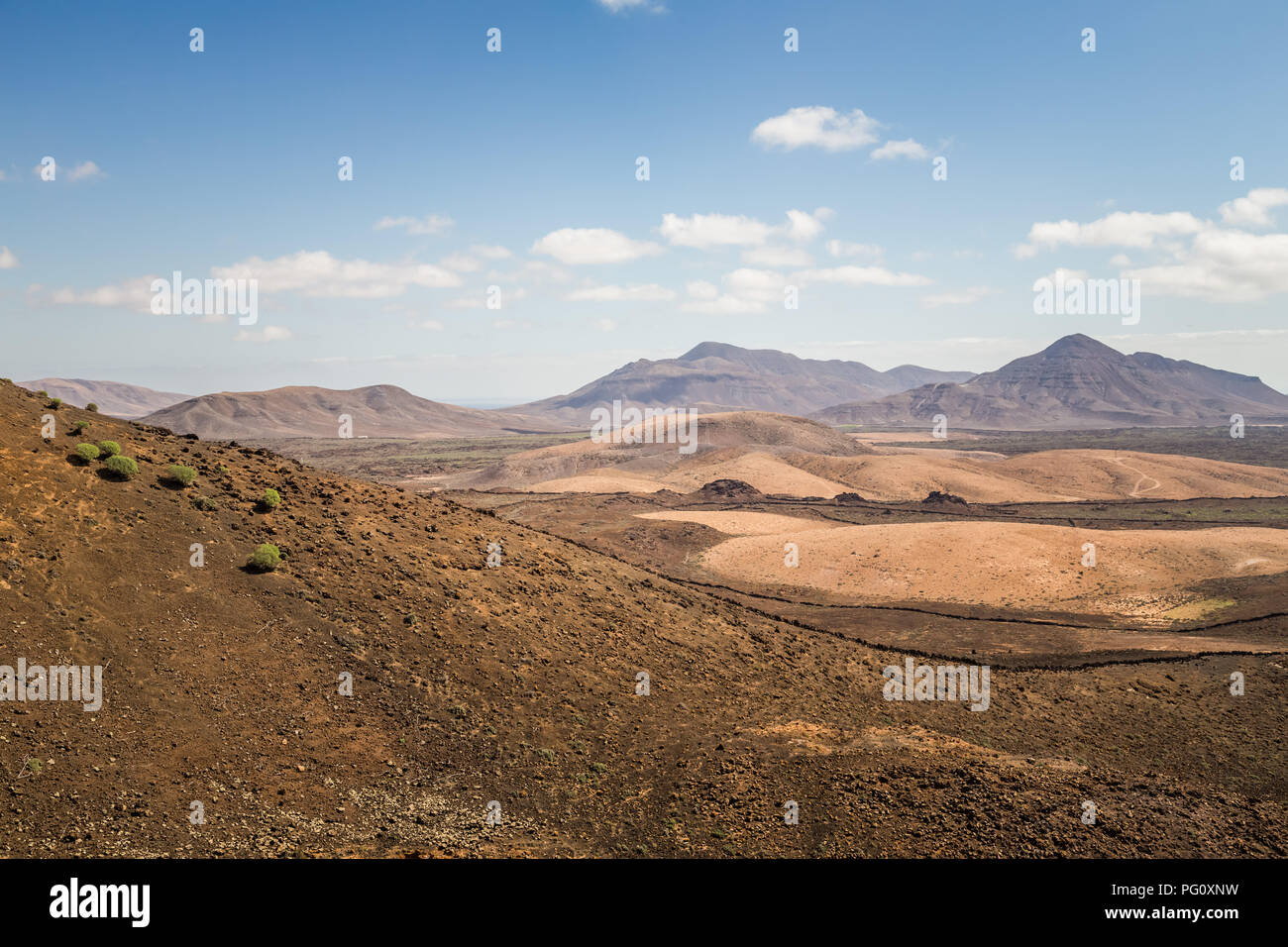 Asciugare il flusso di lava dalla Caldera de Gairia vulcano a Fuerteventura. Foto Stock