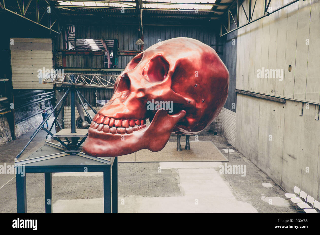 David Cerny 'Tunde morte" a NordArt art exhibition 2018, Buedelsdorf, Germania Foto Stock