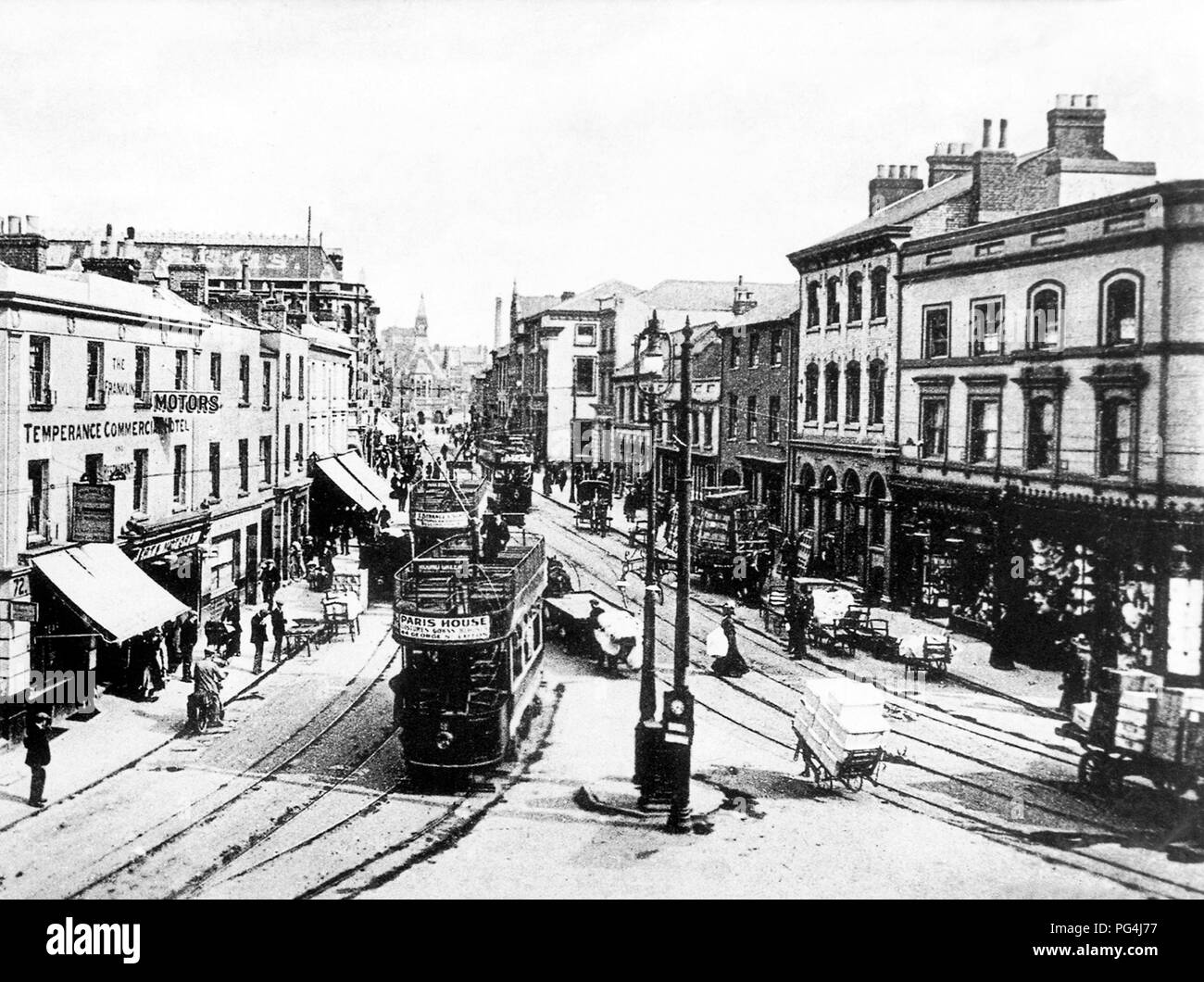 George Street, Luton, agli inizi del novecento Foto Stock