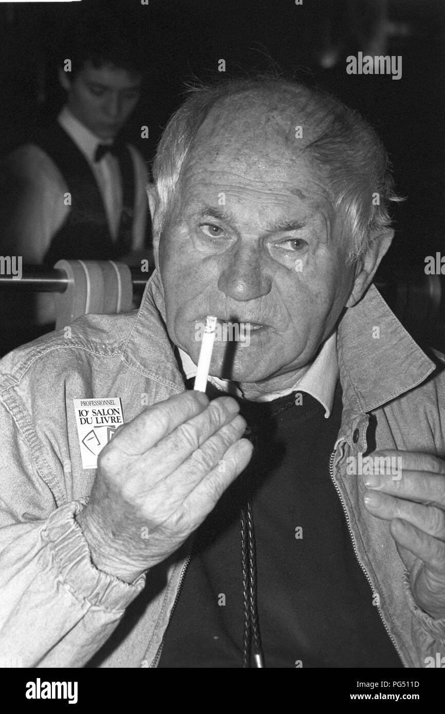 Il scrittore ceco Bohumil Hrabal a Parigi, al Salone del libro - Salon du Livre (Parigi Livre). Foto Stock