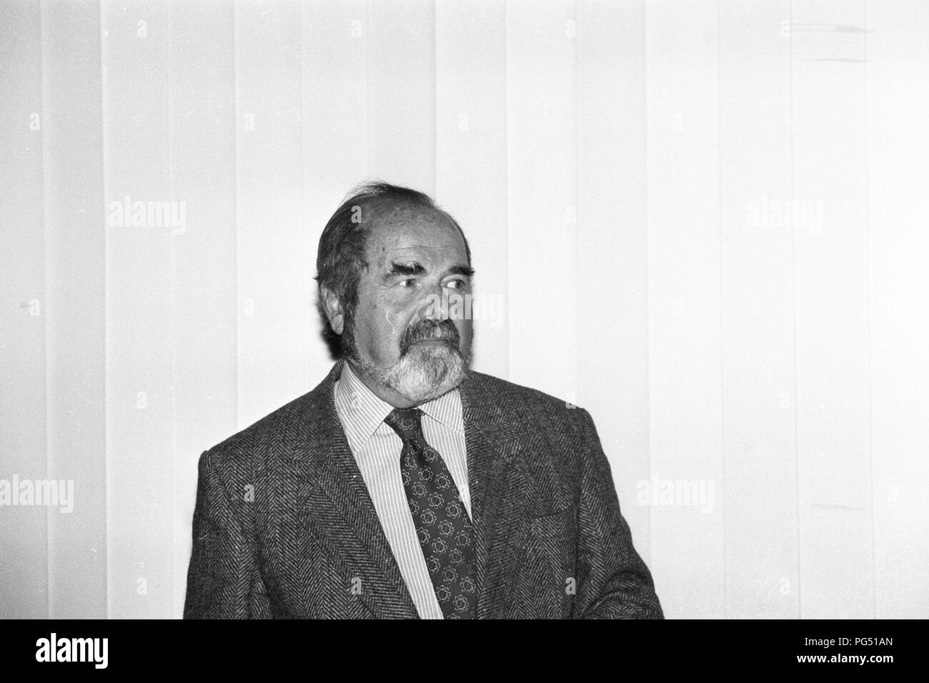 La Repubblica ceca giornalista e scrittore Pavel Tigrid. Tigrid più tardi divenne ministro ceco di cultura sotto Vaclav Klaus e consigliere di Vaclav Havel. Foto Stock