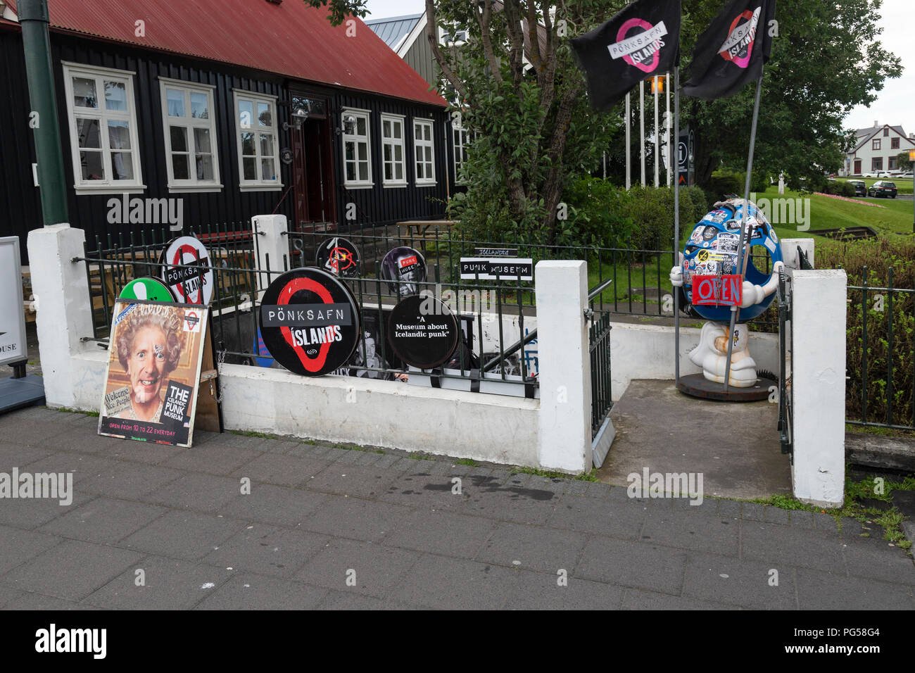 Il Museo di Punk a Reykjavik in Islanda. Situato in un ex bagno pubblico. Foto Stock