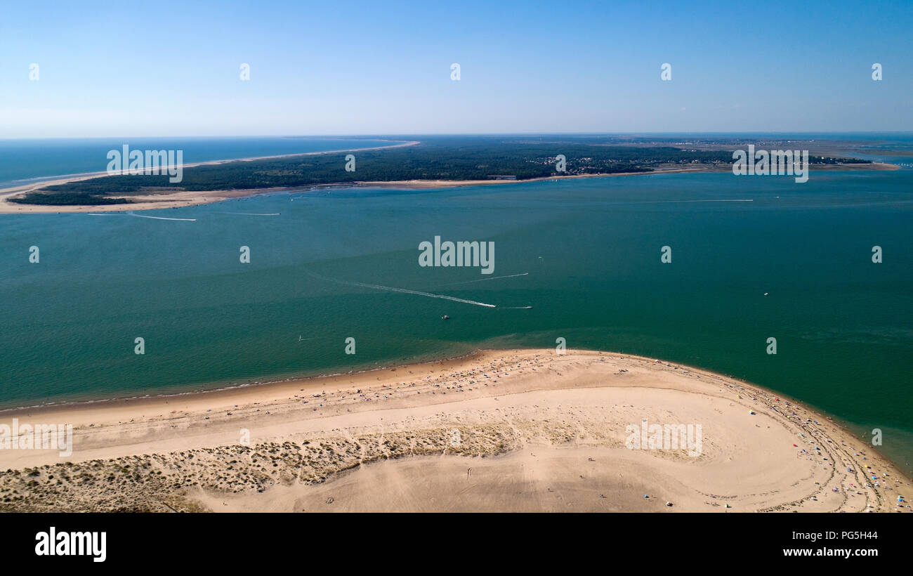 Vista aerea del Galon d'Or beach e Oleron Island in Charente Maritime Foto Stock