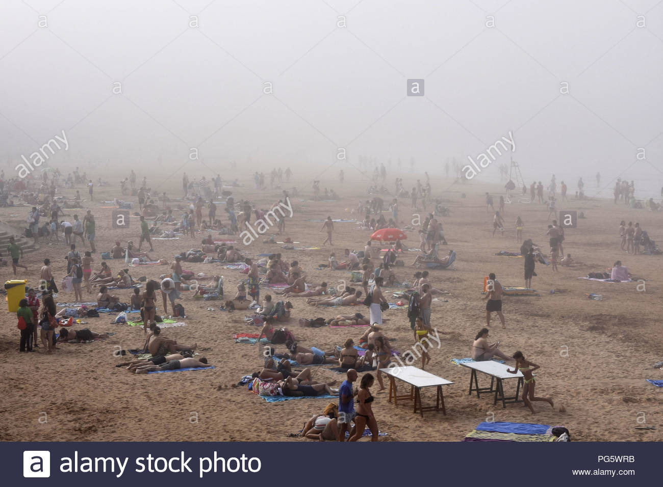 Persone I Turisti Sulla Playa De La Spiaggia Di San Lorenzo