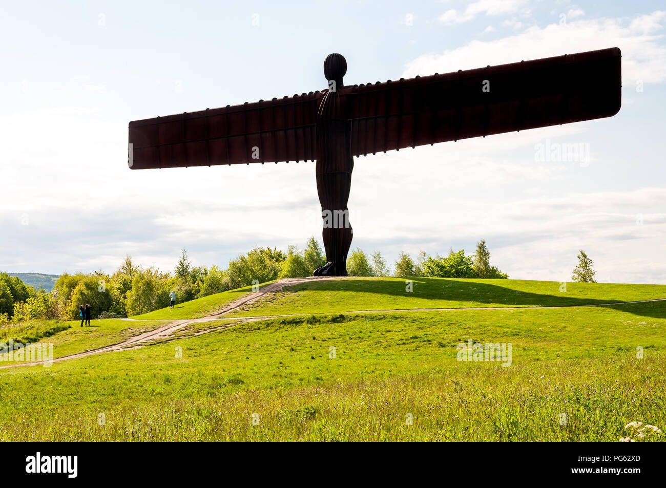 L Angelo del nord di fronte al sole a Gateshead, England, Regno Unito Foto Stock