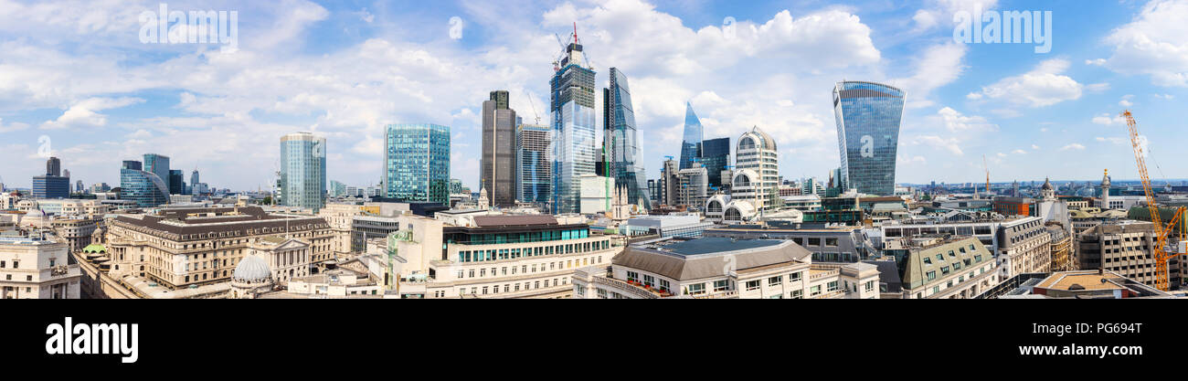 City of London Stock Exchange Tower, torre 42, 22 e 100 Bishopsgate, Cheesegrater, bisturi, Willis Edificio, 20 Gracechurch Street, walkie-talkie Foto Stock