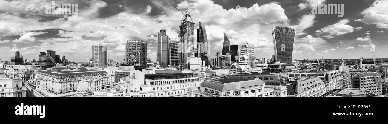 City of London Stock Exchange Tower, torre 42, 22 e 100 Bishopsgate, Cheesegrater, bisturi, Willis Edificio, 20 Gracechurch Street, walkie-talkie Foto Stock