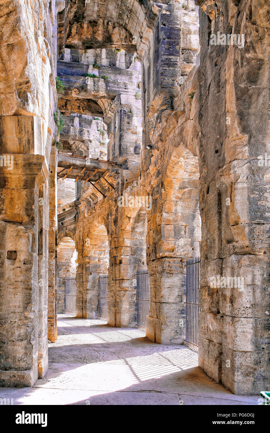 Anfiteatro di Arles Foto Stock