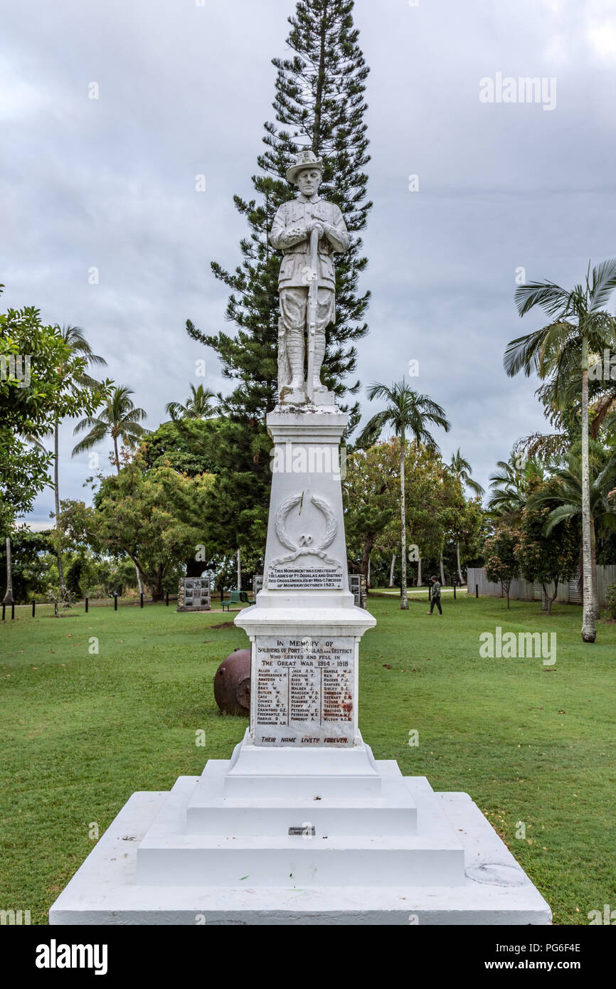 Monumento ai caduti in guerra monumento nel parco Foto Stock