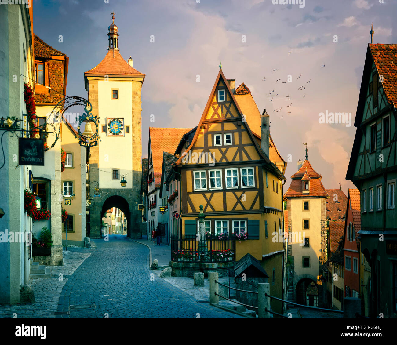 DE - Baviera: Ploenlein Gate a storico-Rothenburg ob van-der-Tauber Foto Stock