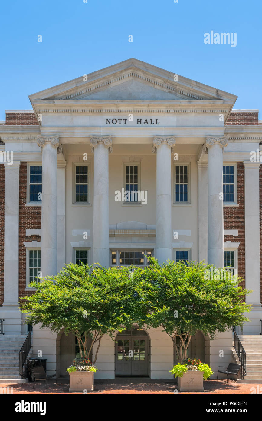 TUSCALOOSA, AL/STATI UNITI D'America - 6 giugno 2018: Nott Hall nel campus della University of Alabama. Foto Stock