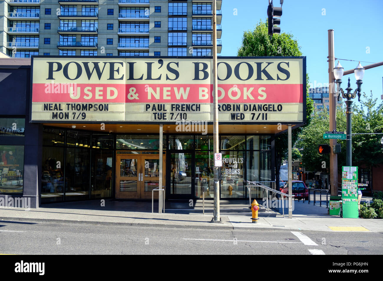 Powell la città di libri di Portland, Oregon, Stati Uniti d'America Foto Stock