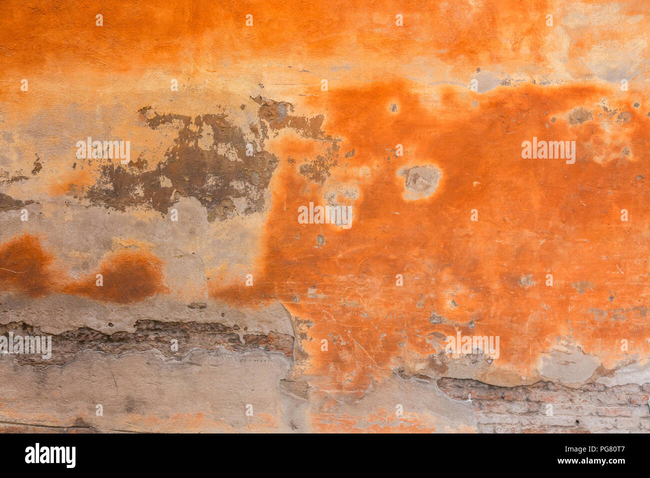 L'Italia, la vecchia facciata, arancione Foto Stock