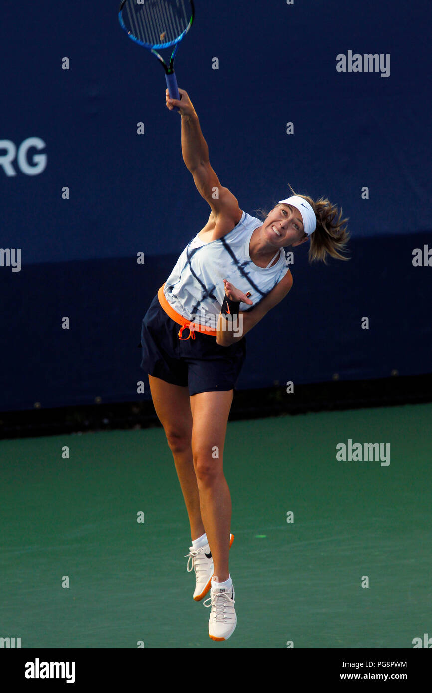 New York, Stati Uniti d'America, 24 agosto 2018 - US Open Tennis pratica: Maria Sharapova pratica oggi alla Billie Jean King National Tennis Center in Flushing Meadows di New York, come giocatori preparati per gli Stati Uniti Aprire che inizia di lunedì prossimo. Credito: Adam Stoltman/Alamy Live News Foto Stock