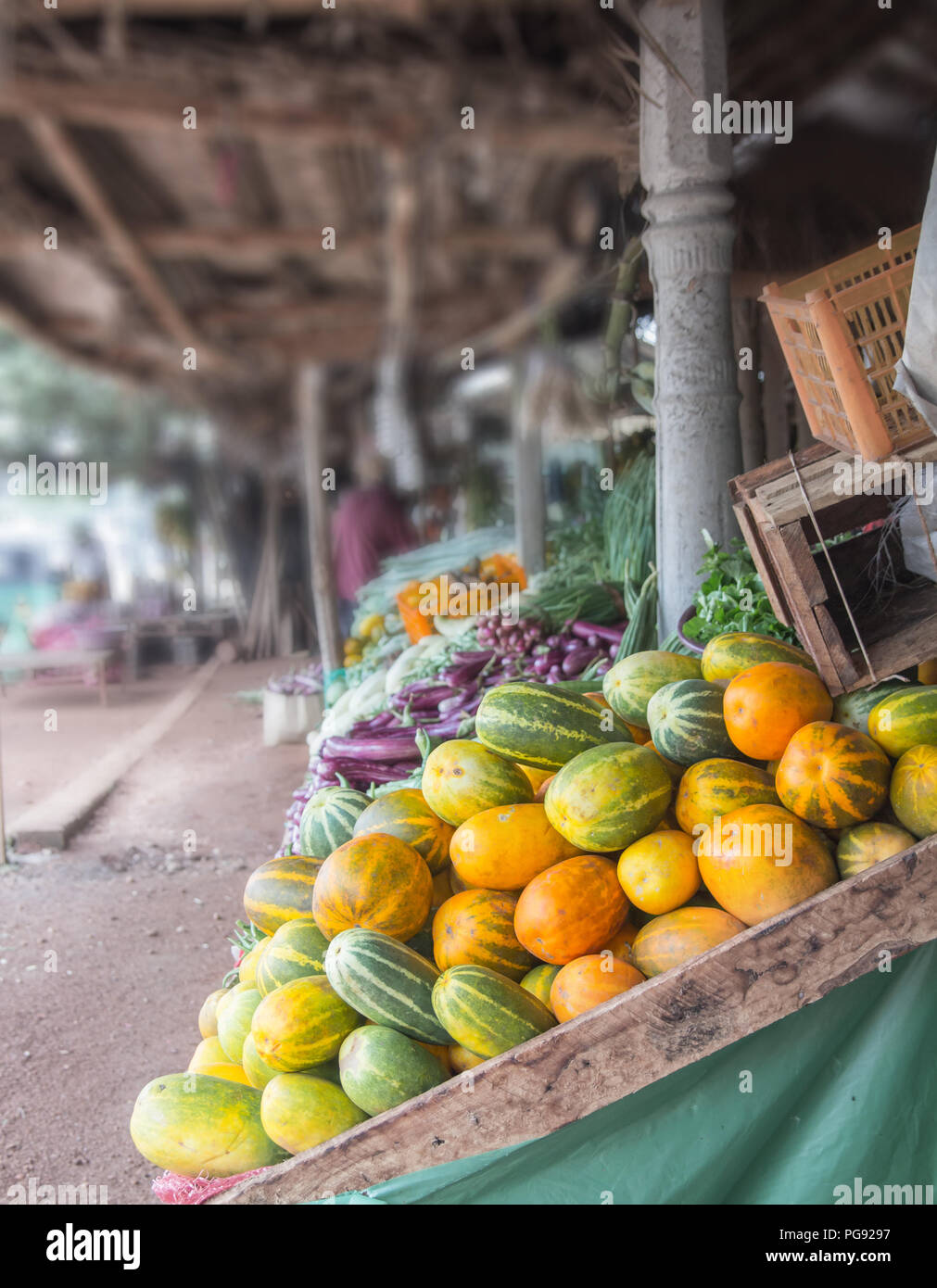 Pressione di stallo di mercato con verdure esotiche in Asia Foto Stock