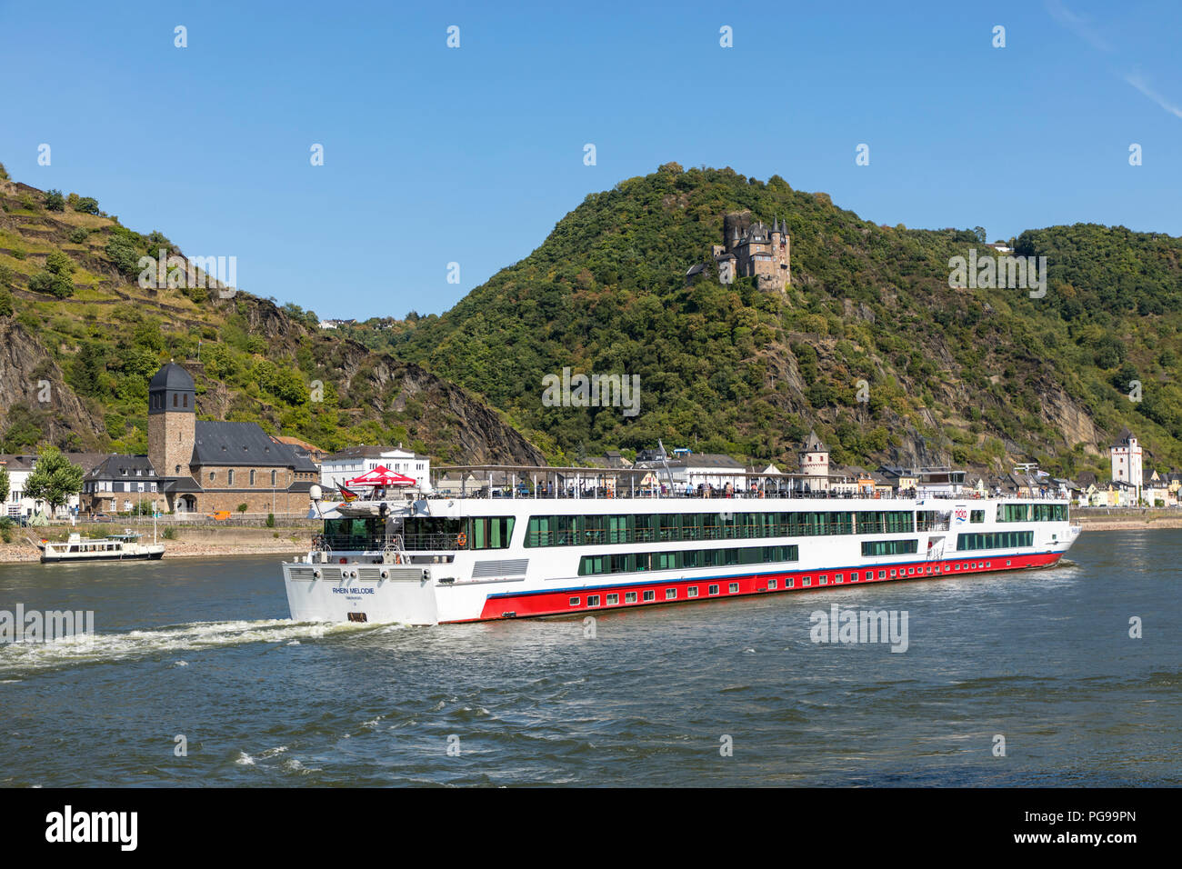 Castello Katz, al di sopra di San Goarshausen, Rheingau, nel patrimonio mondiale dell UNESCO Valle del Reno superiore e centrale, fiume nave da crociera, Foto Stock