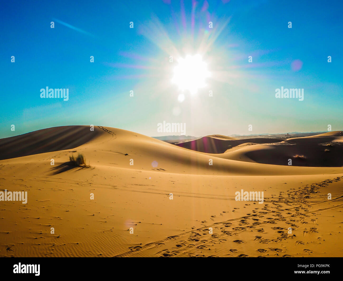 La foto perfetta dune di sabbia nel deserto del Sahara in Marocco Foto Stock