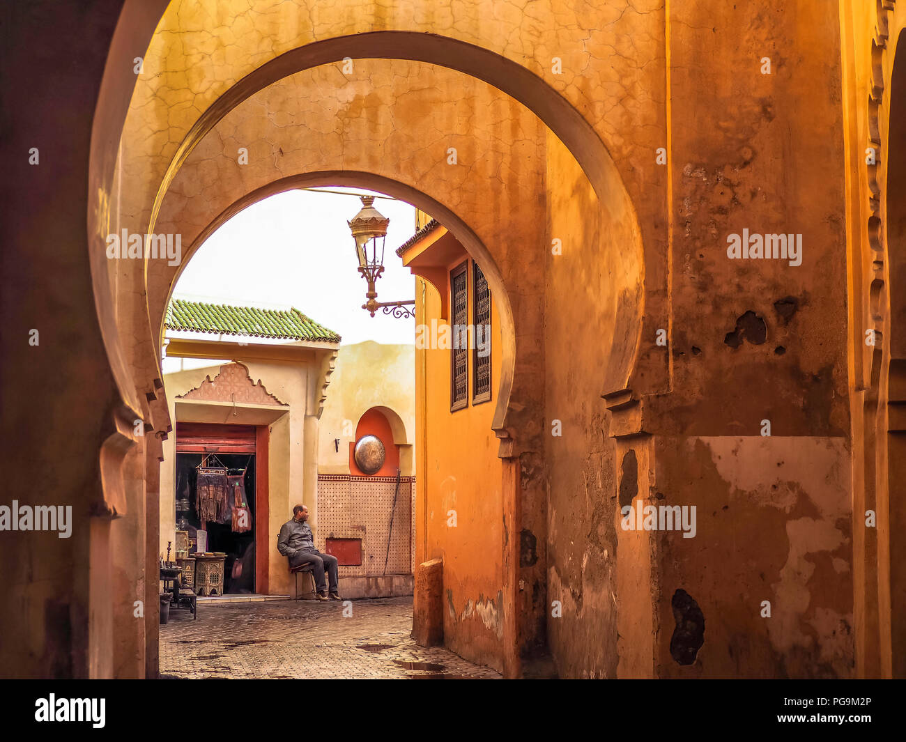 Vicolo della Medina di Marrakech marocco Foto Stock