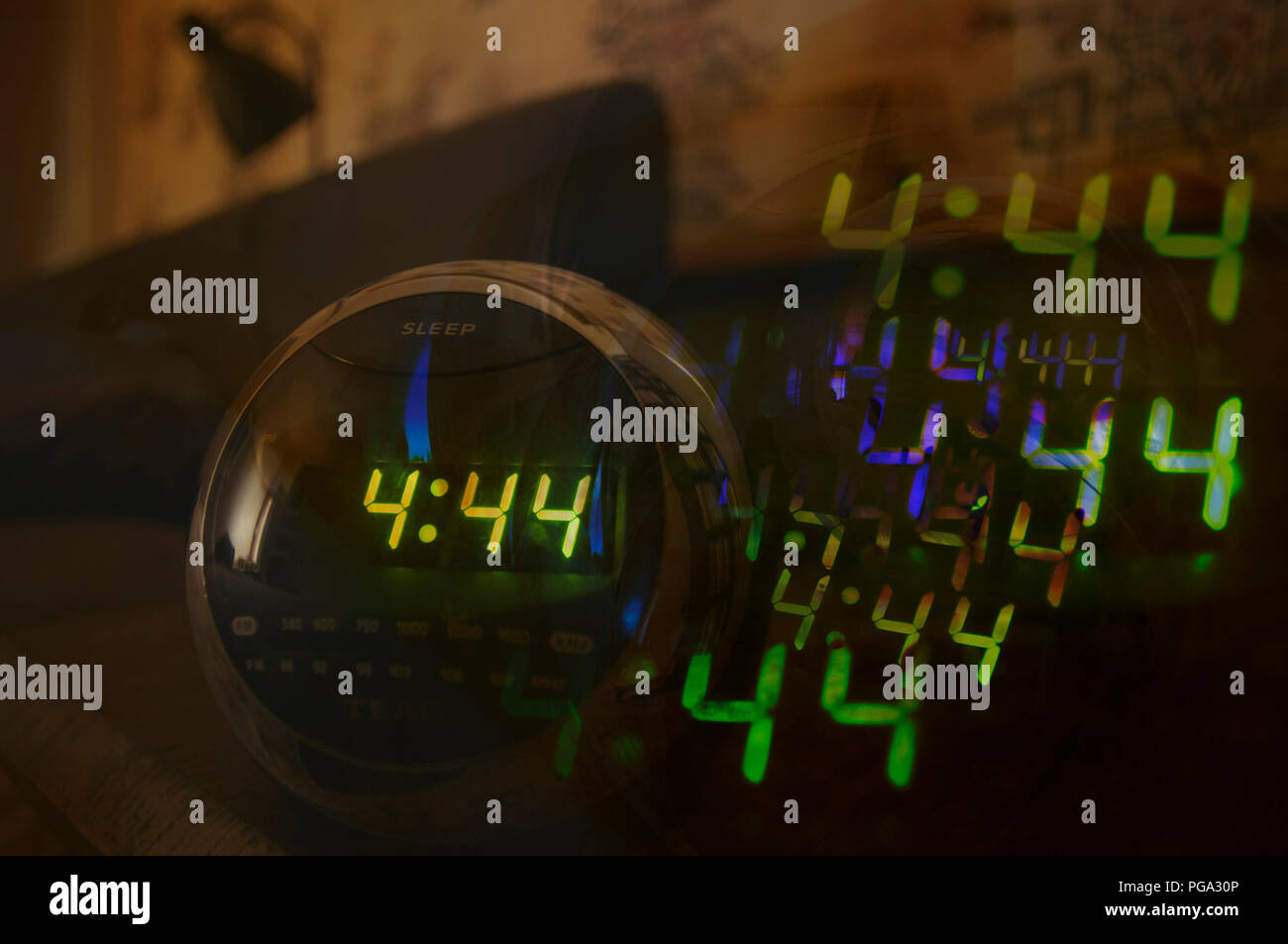 Artistiche immagini astratte del tempo 4:44 sulla mente. Foto Stock