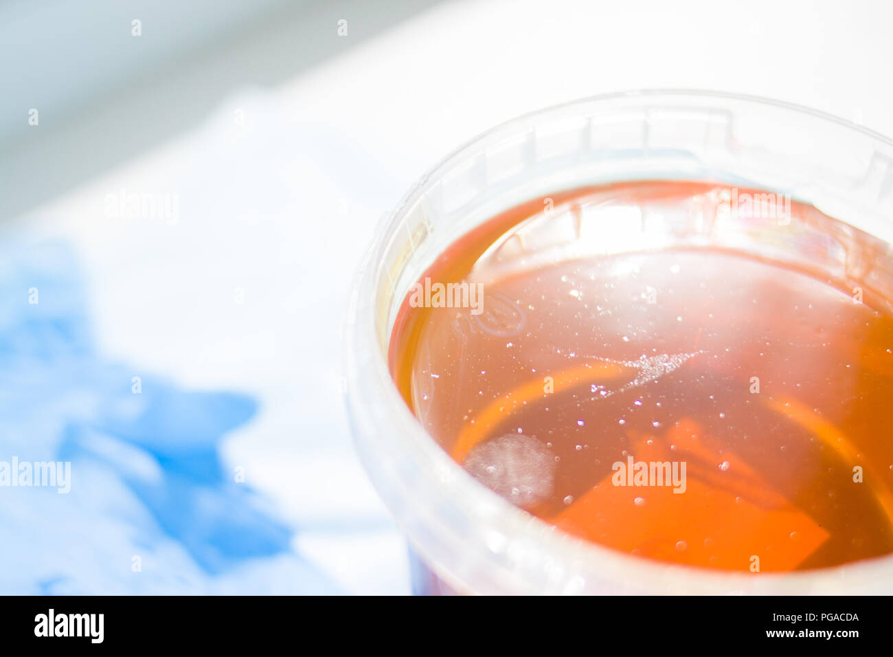 Depilazione e concetto di bellezza - pasta di zucchero o miele di cera per  capelli rimozione Foto stock - Alamy