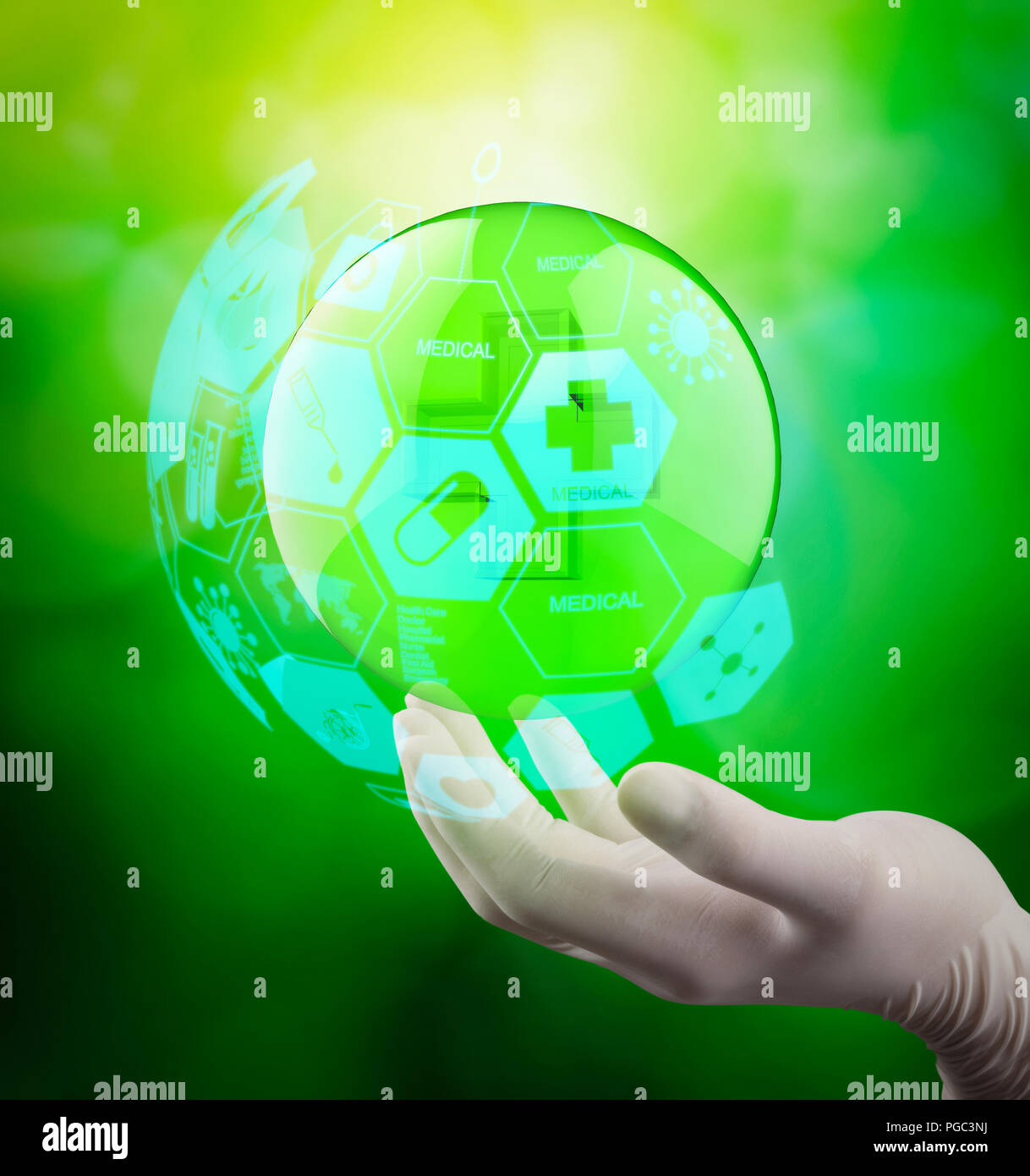 Sanità e servizi medici concetto col mondo o in forma globale e interfaccia AR.mano medica con globo selezionare sul primo segno di aiuto Foto Stock