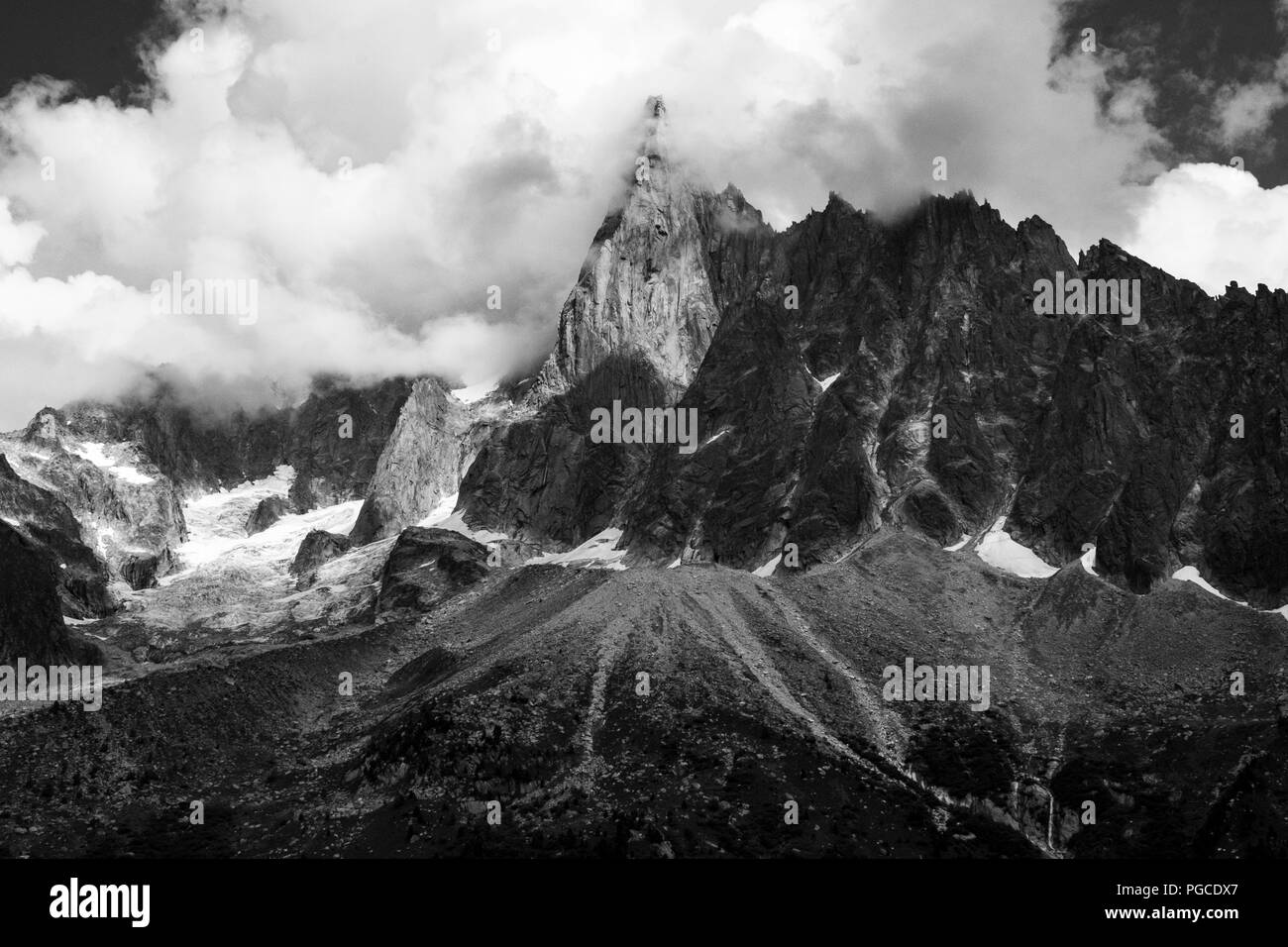 Chamonix, Francia. Il 24 agosto 2018. Arte, paesaggio immagini di Mt Blanc e le montagne circostanti, Chamonix, Francia 24/08/2018 Foto Stock