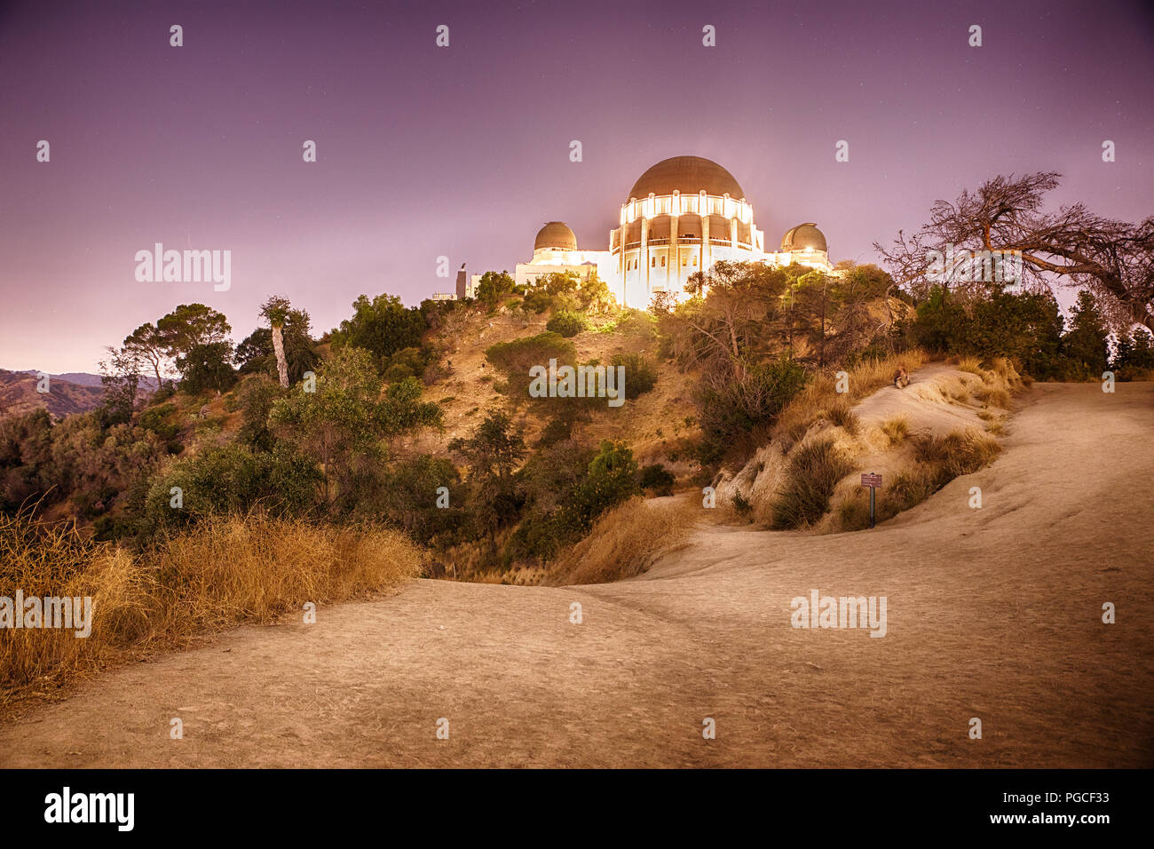 Los Angeles, Stati Uniti d'America - Luglio 23, 2017: la bella Osservatorio Griffith edificio sul Monte di Hollywood. Foto Stock