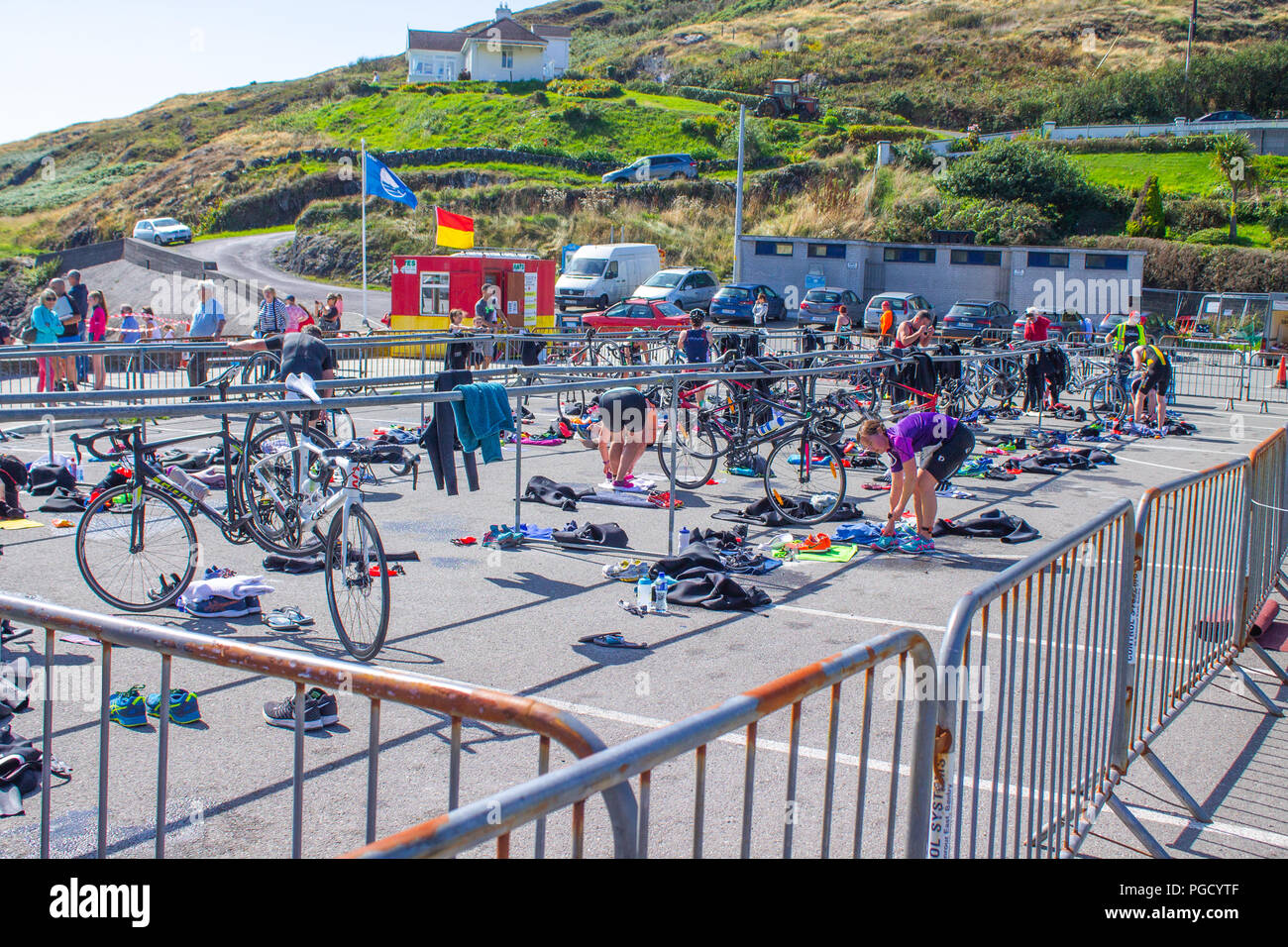 Area di transizione per un triathlon, West Cork, Irlanda. Foto Stock