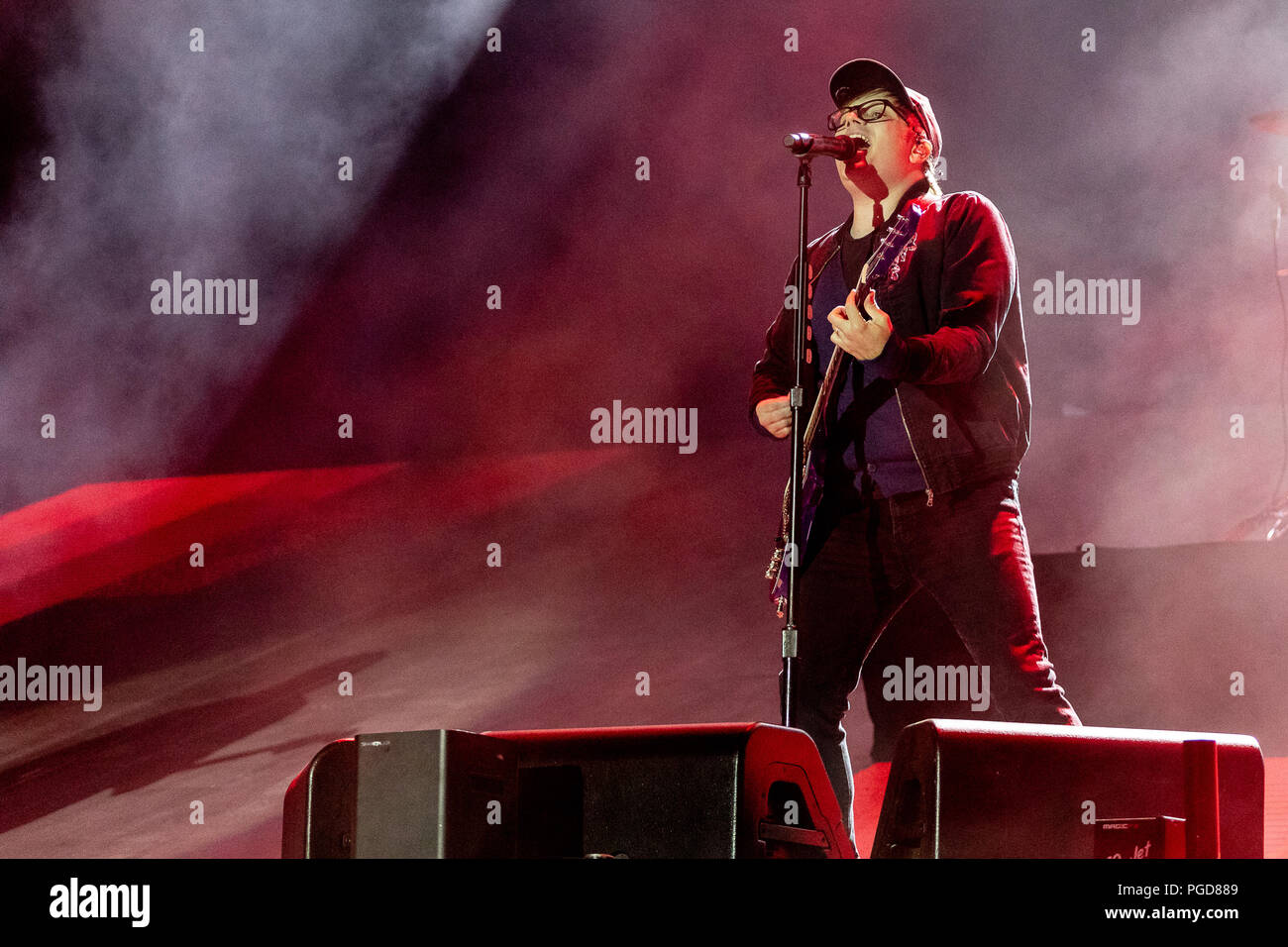 Fall Out Boy esibirsi dal vivo sul palco del festival di Leeds, Regno Unito, 25 giugno 2018. Foto Stock