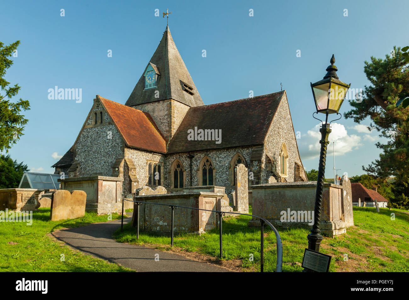 Pomeriggio estivo nella chiesa di St Margaret in Ditchling, East Sussex, Inghilterra. Foto Stock