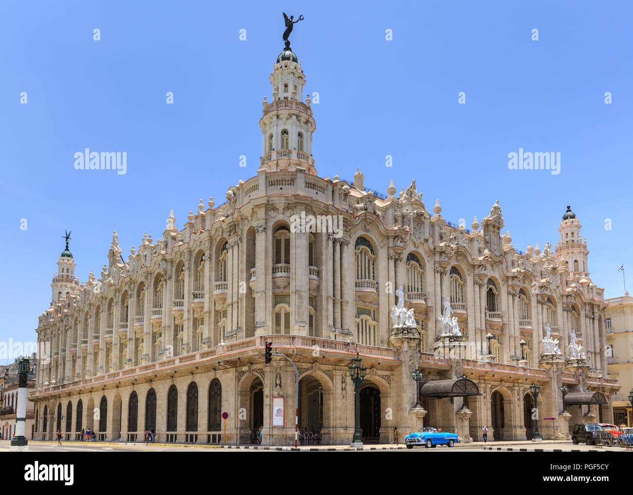 Gran Teatro de La Habana Alicia Alonso, galiziano, Centro nazionale cubano edificio di balletto, architettura storica nel Paseo del Prado, Havana, Cuba Foto Stock