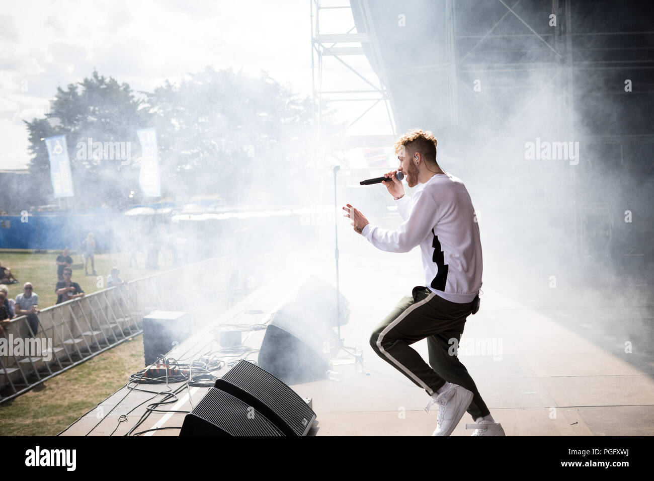 Portsmouth, Regno Unito 25 agosto 2018. Mullally effettuando al Festival vittorioso © Alex Bailey / Alamy Live News Foto Stock