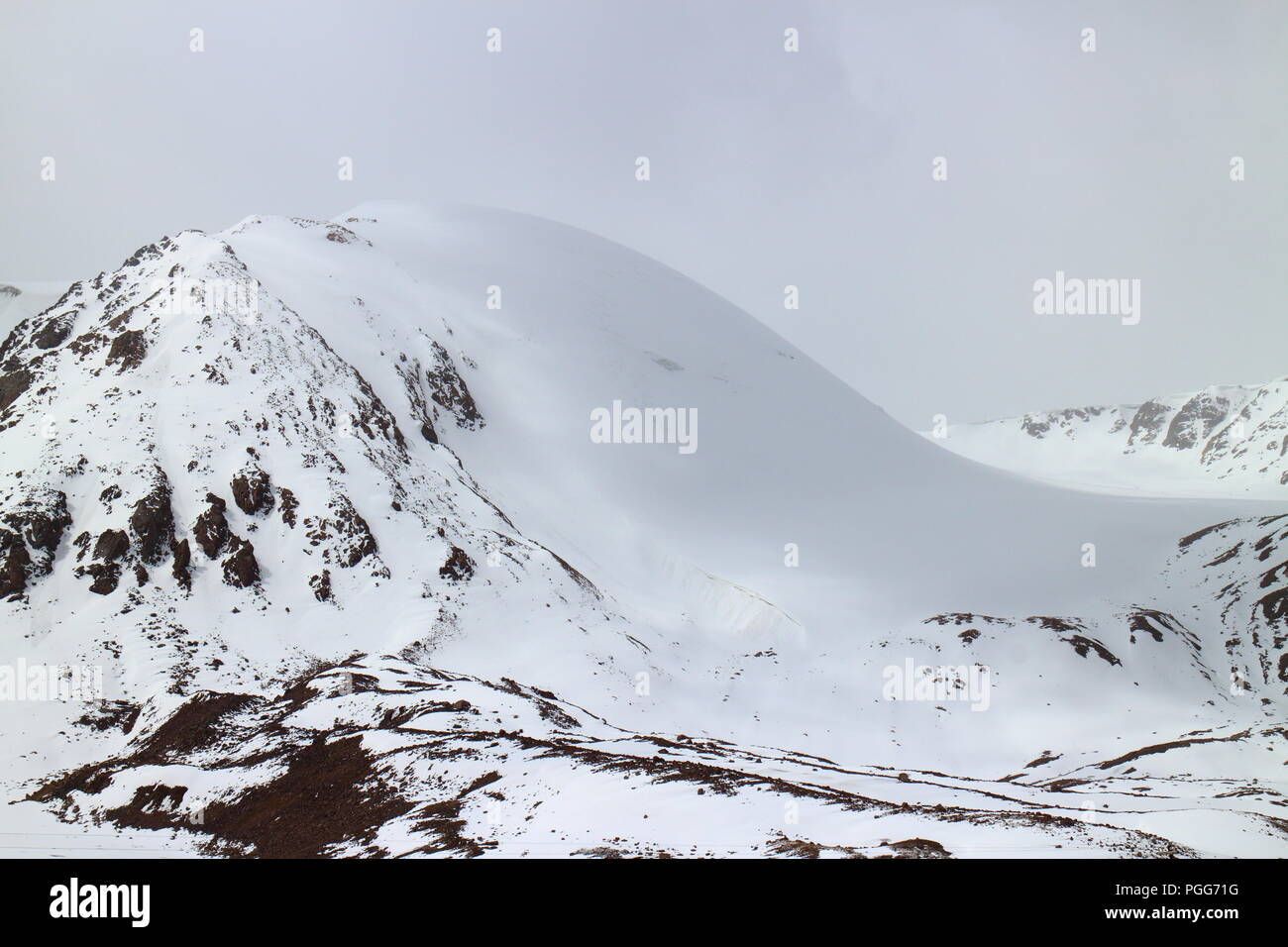 La Repubblica del Kirghizistan, Tian Shan la gamma della montagna Foto Stock