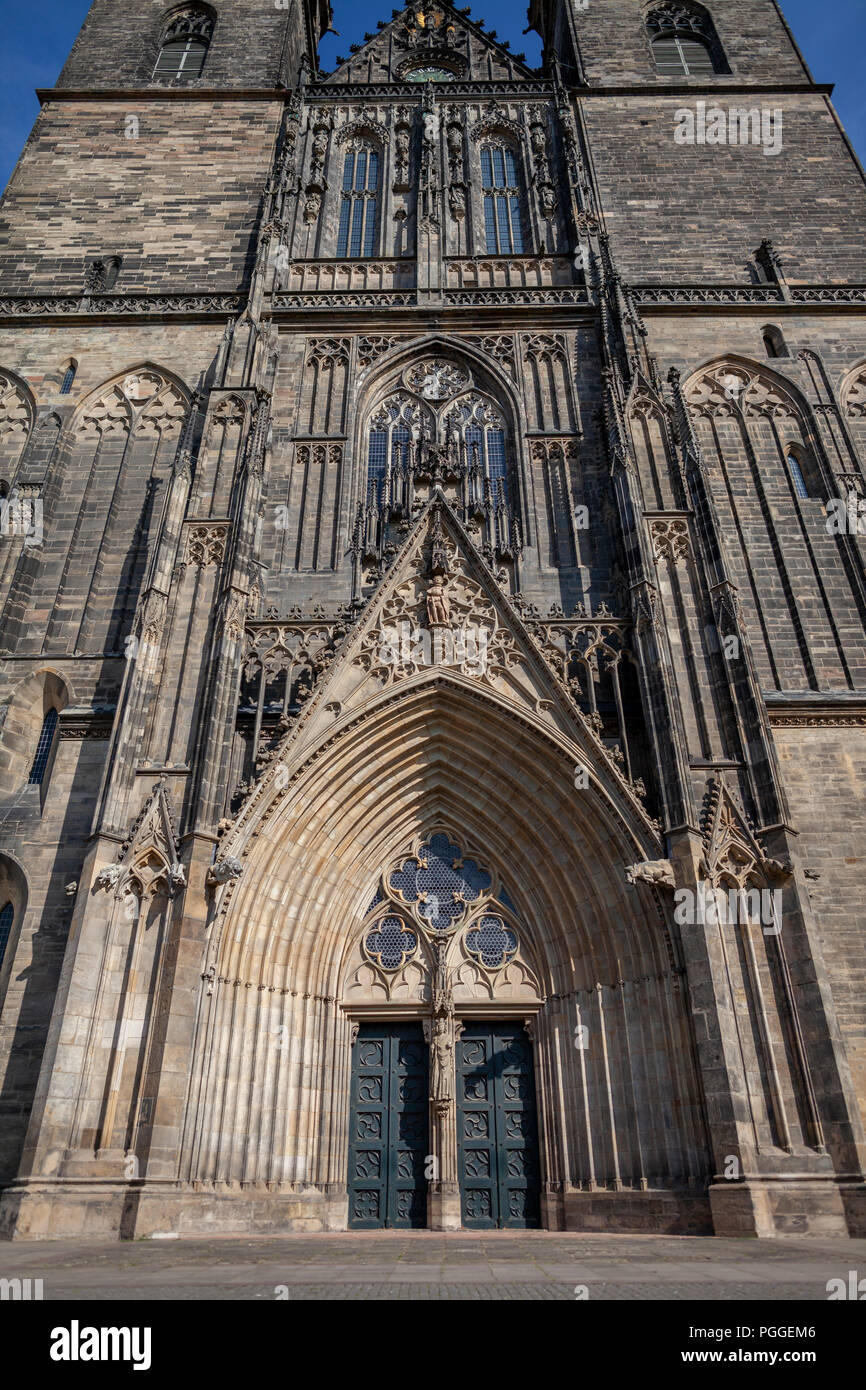 Magdeburger Dom (Cattedrale di Magdeburgo) in Sassonia-Anhalt / Germania Foto Stock