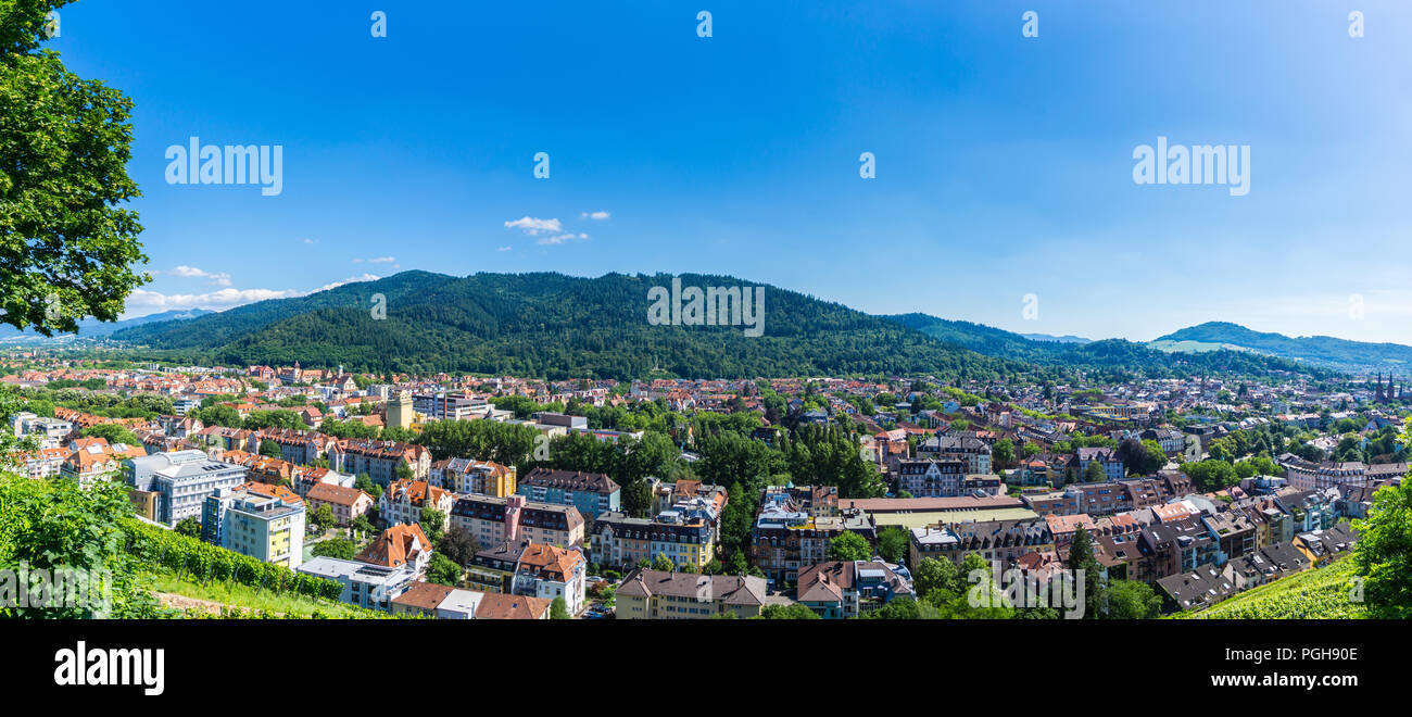 Germania, XXL panorama di Freiburg im Breisgau Foto Stock