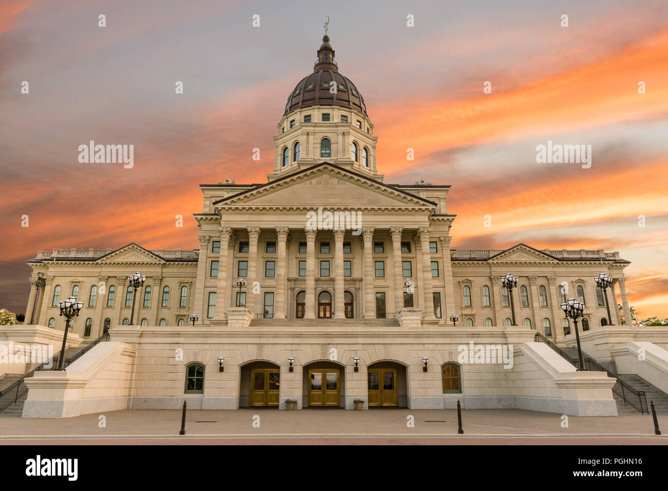 Esterno del Kansas Capitale dello Stato nella costruzione di Topeka nel Kansas Foto Stock
