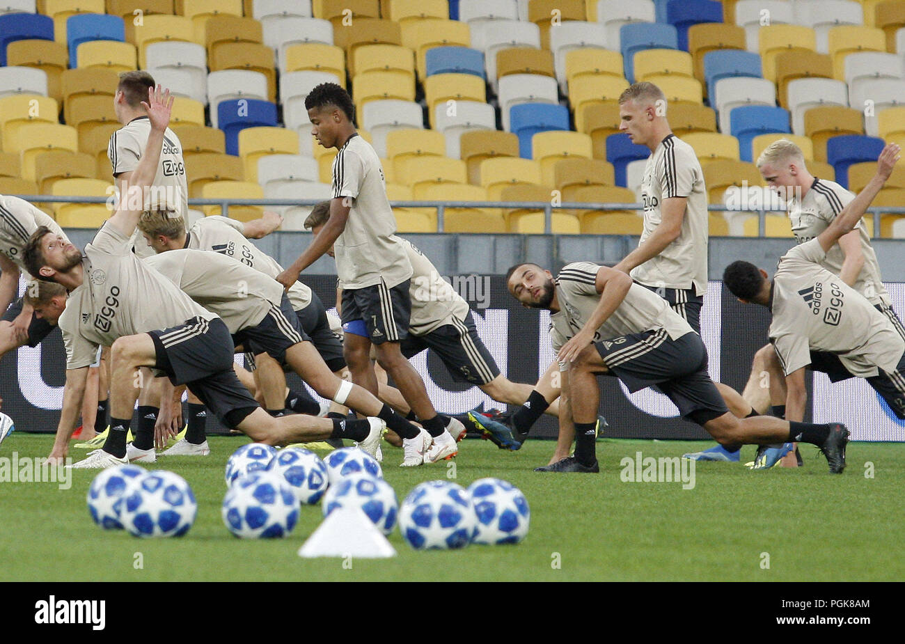 Allenamento calcio AJAX ufficiale Allenamento calcio AJAX ufficiale